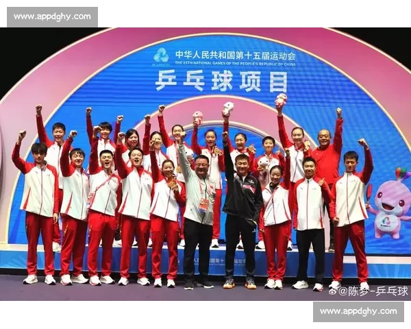亚运会赛场再创辉煌纪录运动员奋力拼搏书写历史